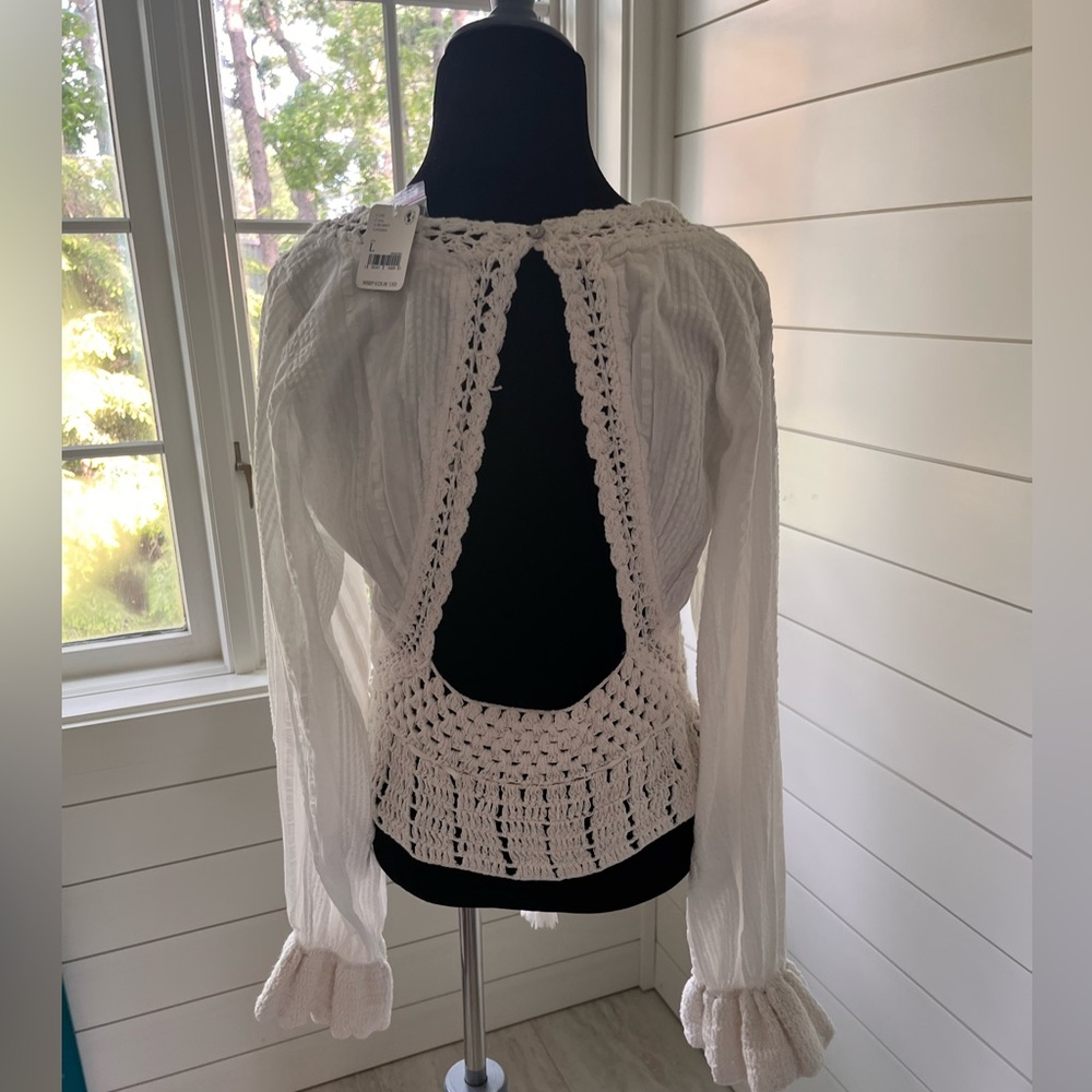 ⭐️Free People White Crochet Blouse - Picture 6 of 8